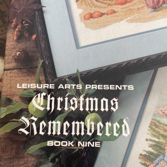 Set of 3 Vintage 90’s Cross Stitch Pattern Books Excellent Condition - Picture 14 of 14